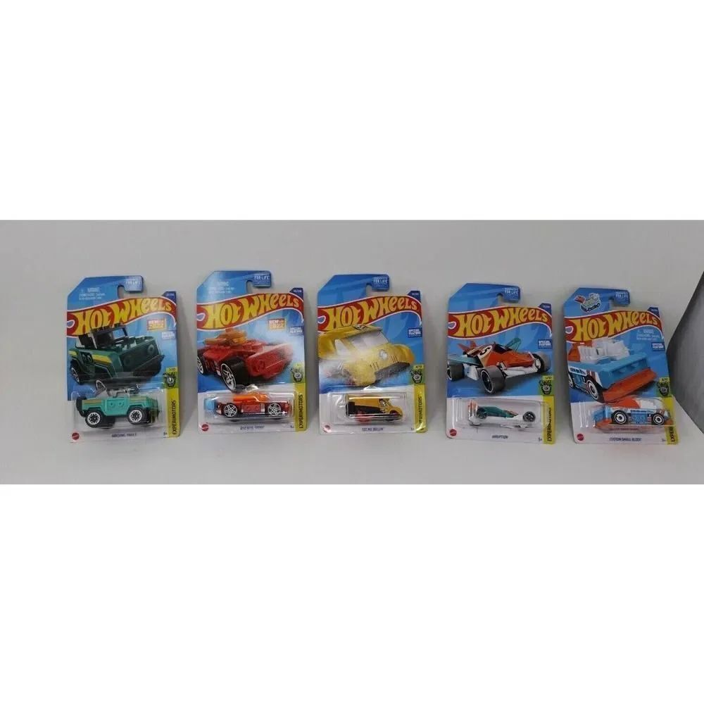 Hot Wheels Experimotors Lot Of 5 Includes 3 Lego Brick Compatible Vehicles Cool!